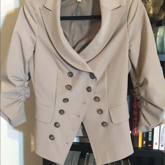 Elizabeth & James Military Blazer 6 / S - Picture 3 of 6